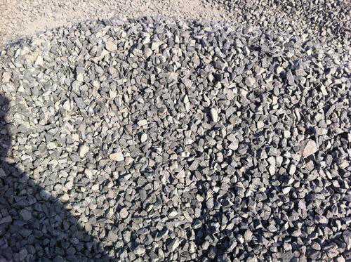 Boulder Stone, Concrete or Crushed Stone.